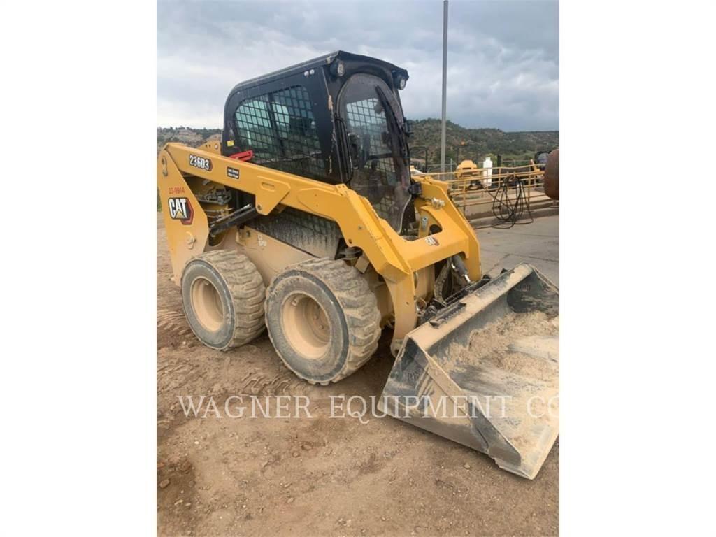 CAT 236D3 Mini incarcator