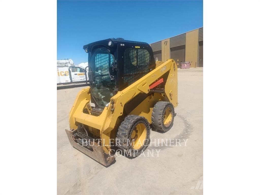 CAT 236D3 Mini incarcator