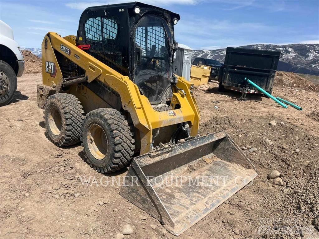 CAT 236D3 Mini incarcator