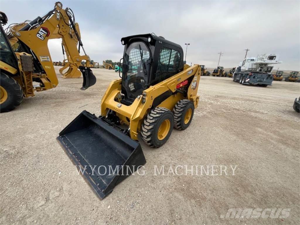 CAT 236D3 Mini incarcator