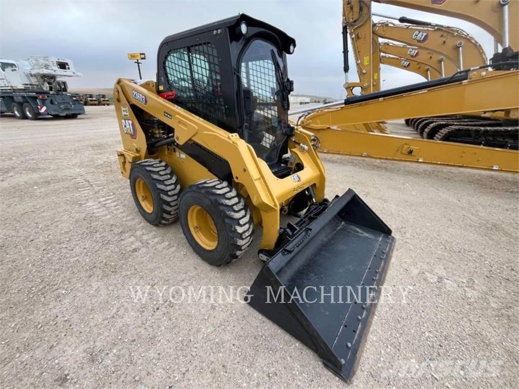 CAT 236D3 Mini incarcator