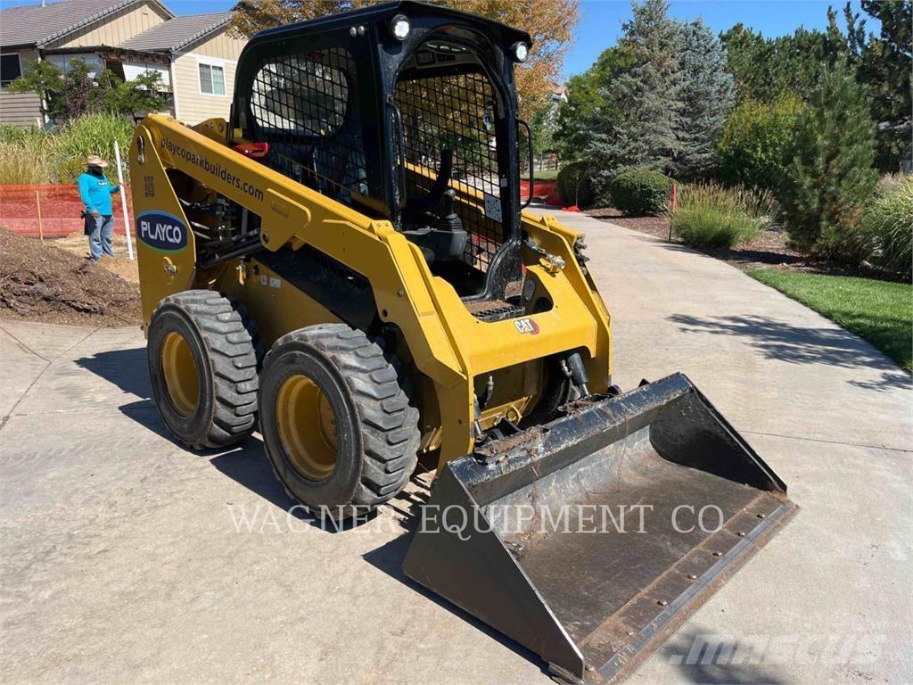 CAT 236D3 Mini incarcator