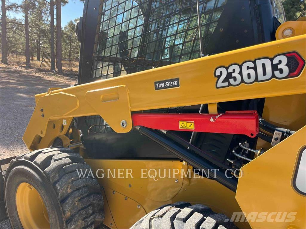 CAT 236D3 Mini incarcator