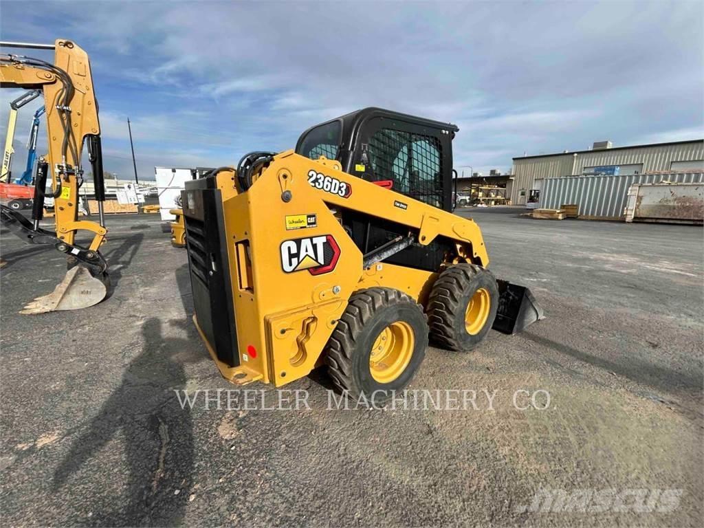 CAT 236D3 C3H2 Mini incarcator