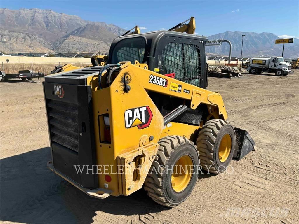 CAT 236D3 C3H2 Mini incarcator