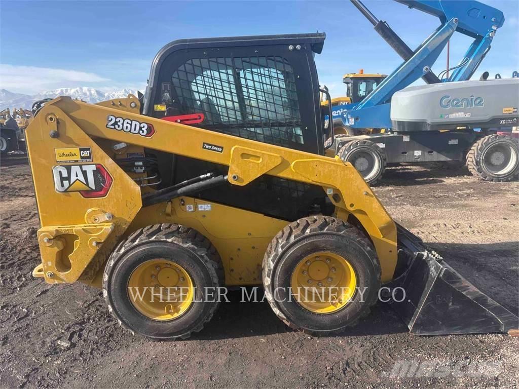 CAT 236D3 C3H2 Mini incarcator