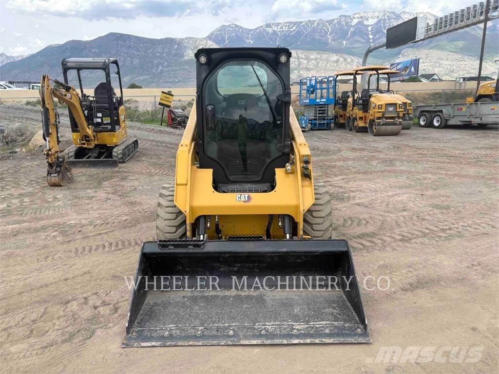 CAT 236D3 C3H2 Mini incarcator