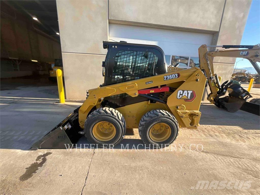 CAT 236D3 C3H2 Mini incarcator