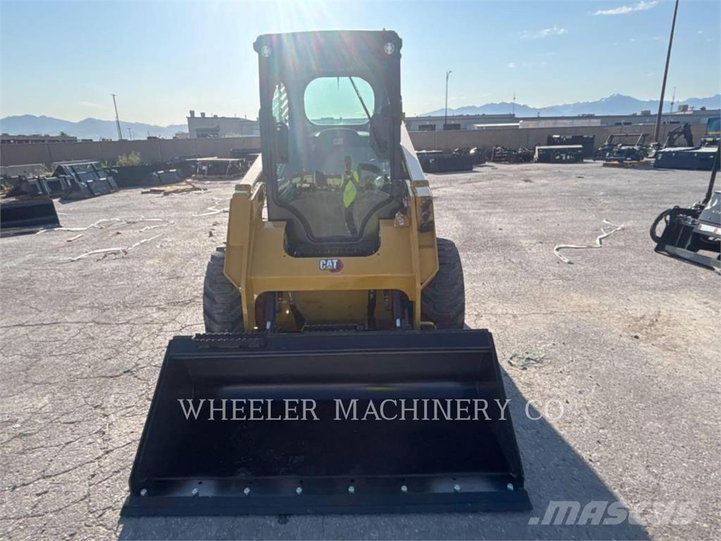 CAT 236D3 C3H2 Mini incarcator