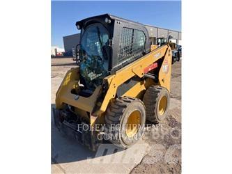 CAT 236D3STD1C Mini incarcator