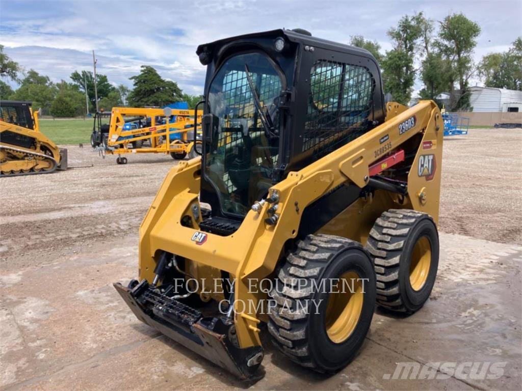 CAT 236D3STD2C Mini incarcator