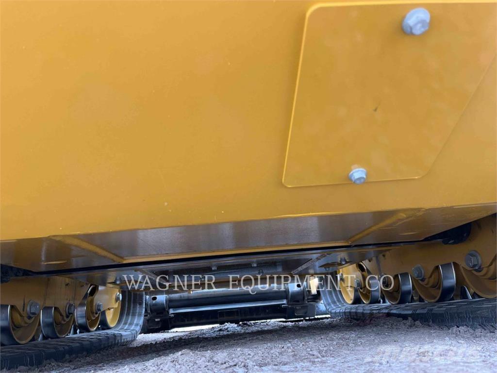 CAT 239D3 Încarcatoare cu excavator