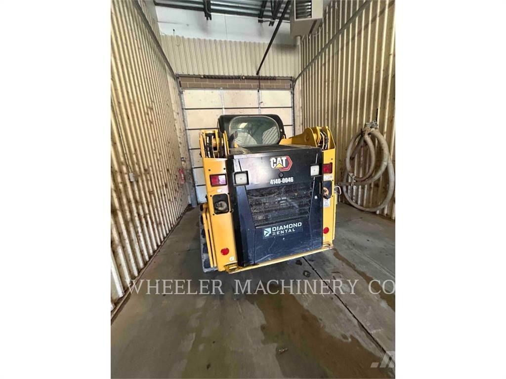 CAT 239D3 C1H2 Încarcatoare cu excavator