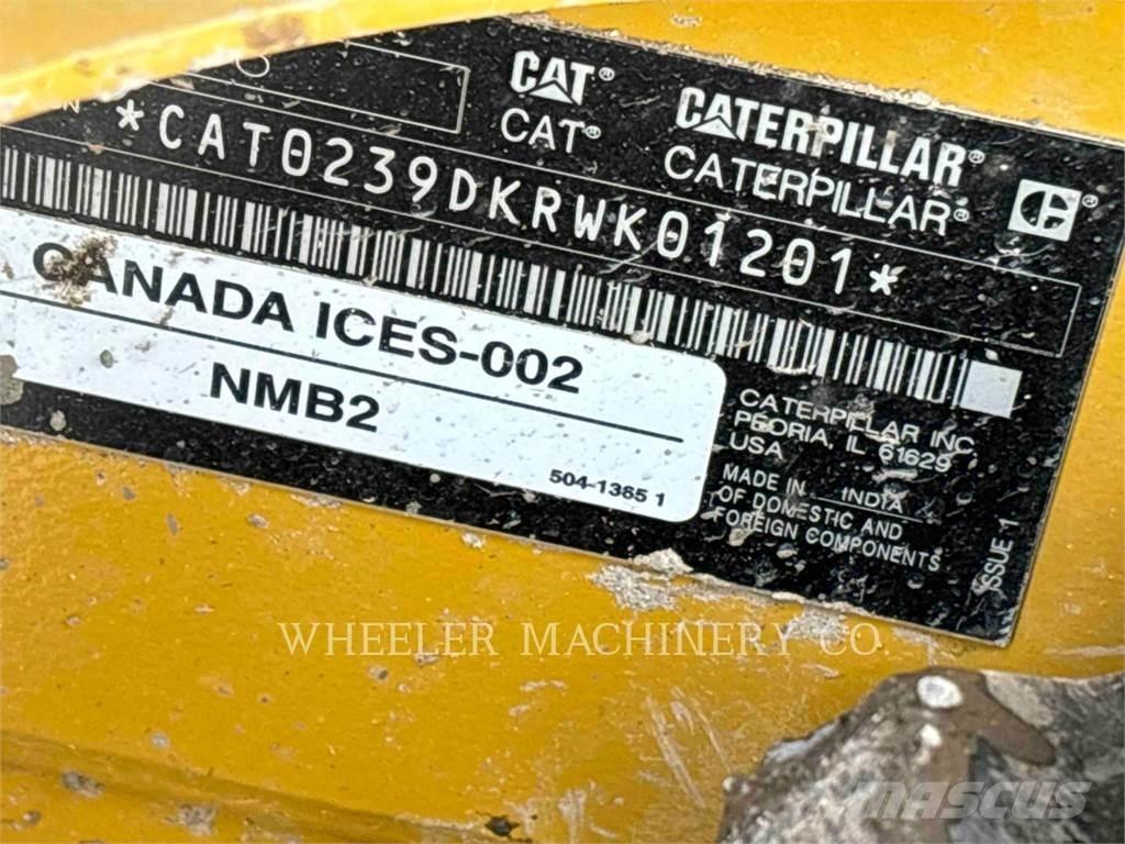 CAT 239D3 C3H2 Încarcatoare cu excavator
