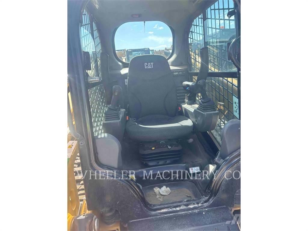 CAT 239D3 C3H2 Încarcatoare cu excavator