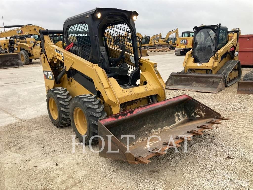 CAT 242D Mini incarcator