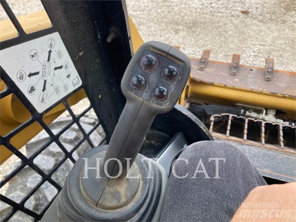 CAT 242D Mini incarcator