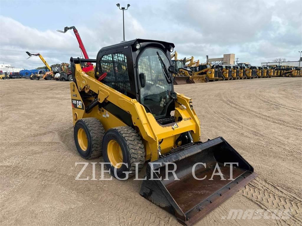 CAT 242D Mini incarcator