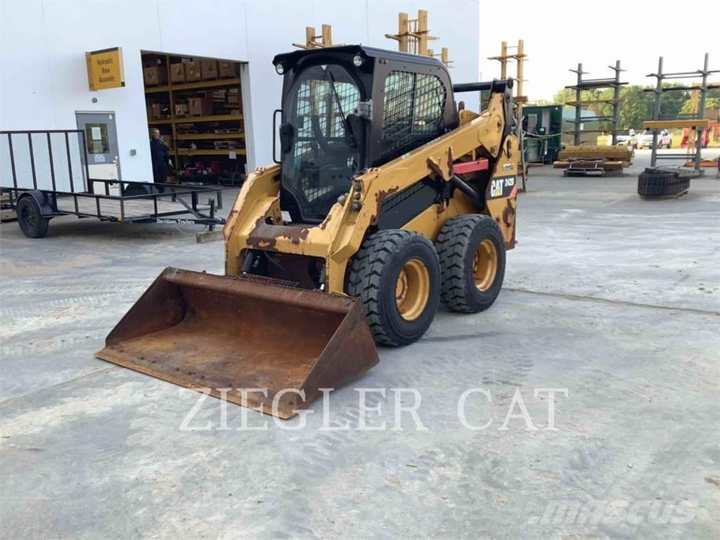 CAT 242D Mini incarcator