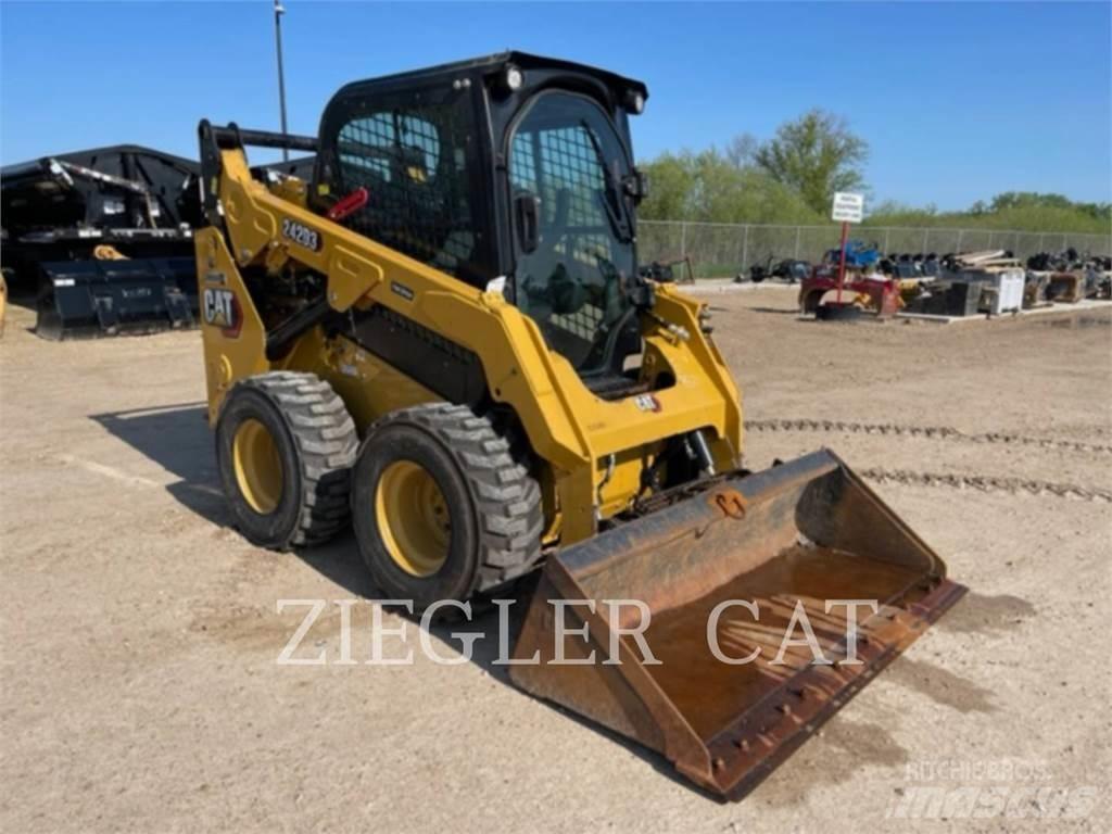 CAT 242D3 Mini incarcator