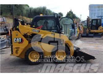 CAT 242D3 Mini incarcator