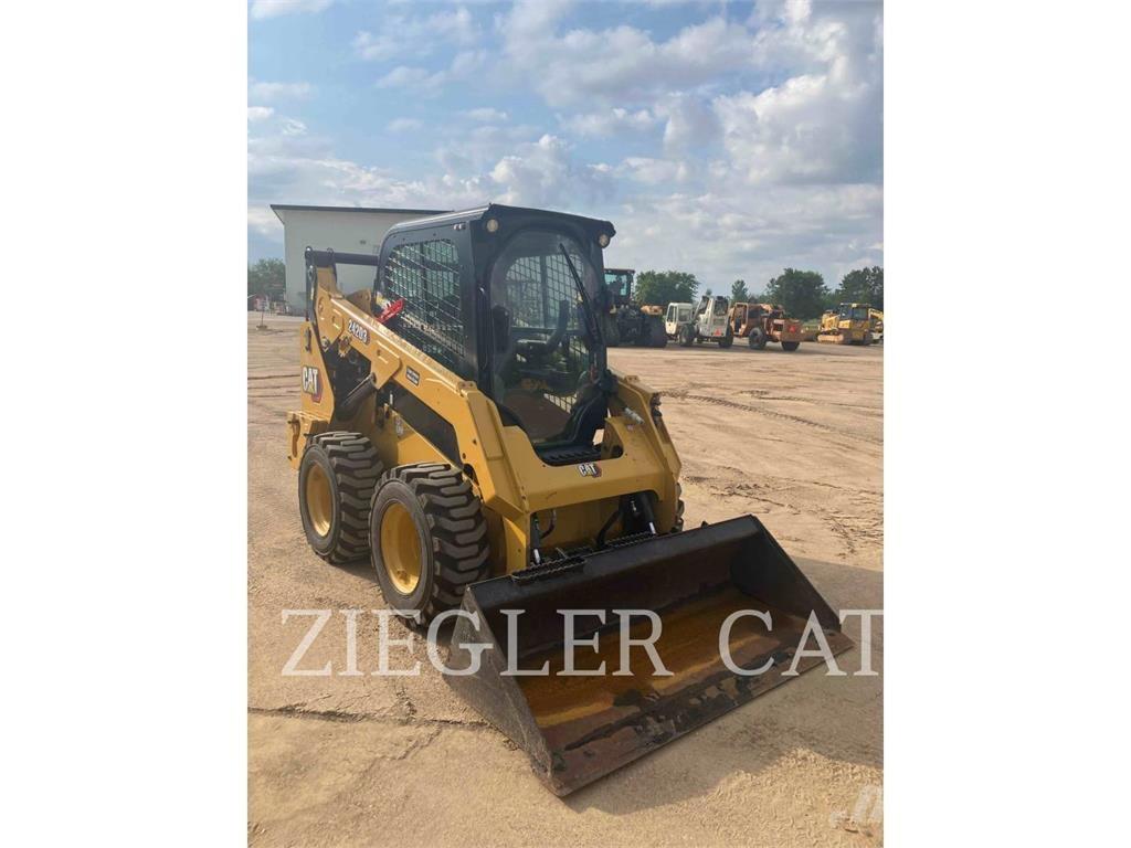 CAT 242D3 Mini incarcator