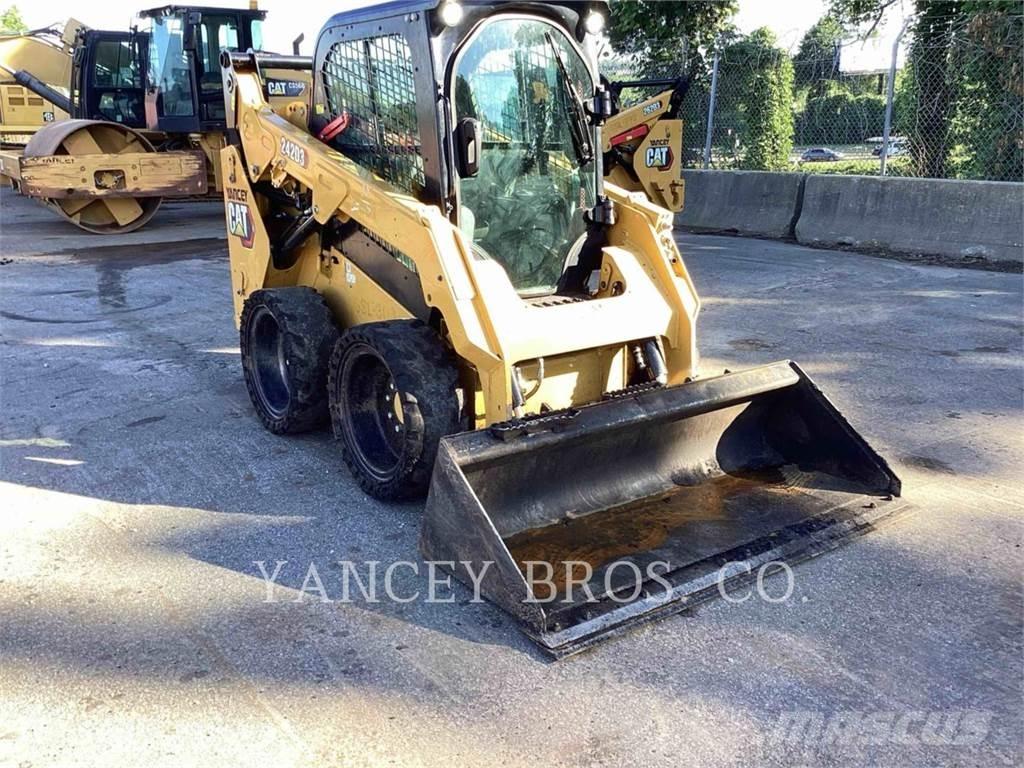 CAT 242D3 AC Mini incarcator