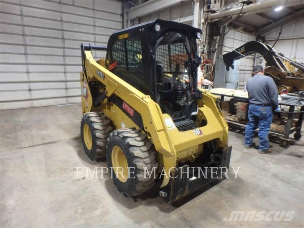 CAT 242D3 CA Mini incarcator