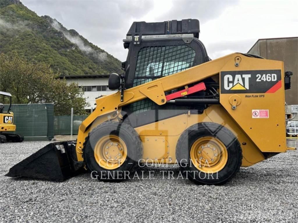 CAT 246D Mini incarcator
