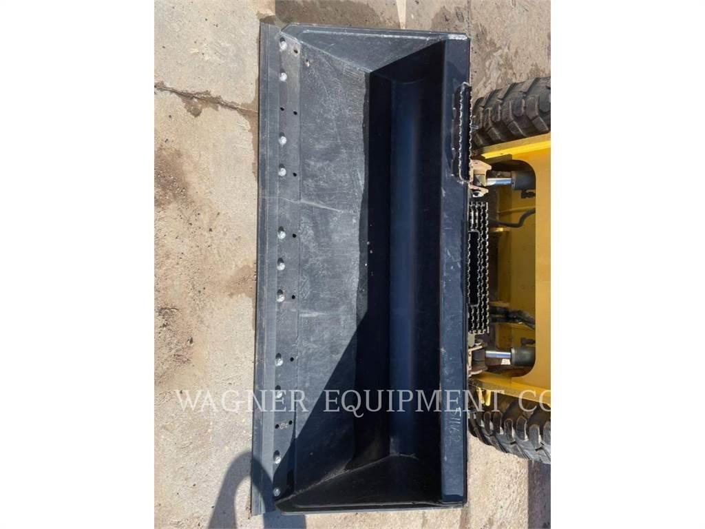 CAT 246D Mini incarcator