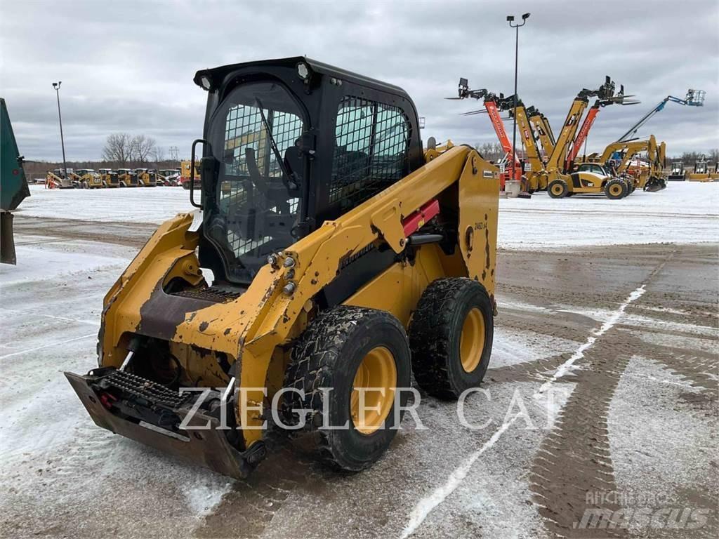 CAT 246D Mini incarcator