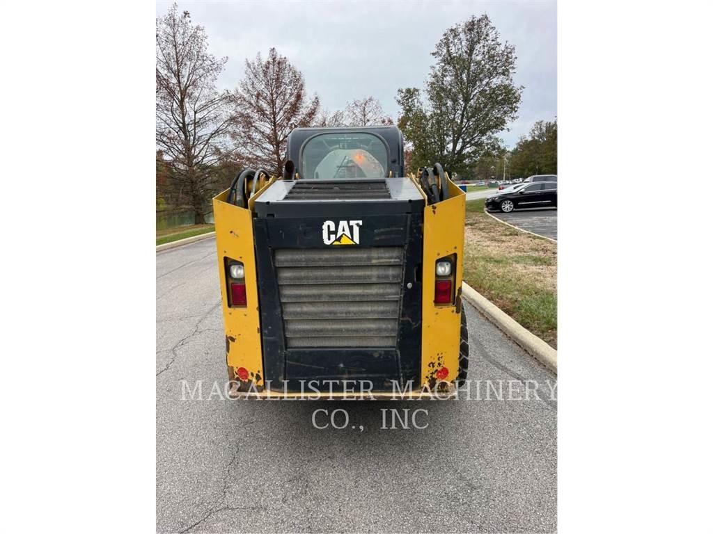 CAT 246D Mini incarcator