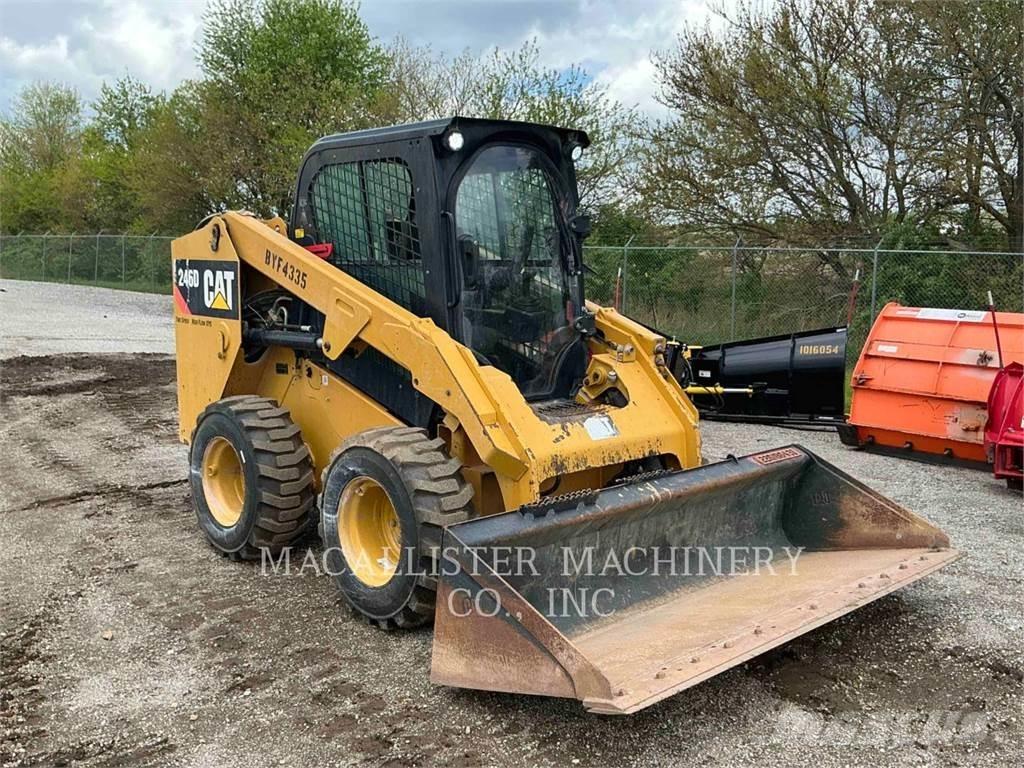 CAT 246D Mini incarcator