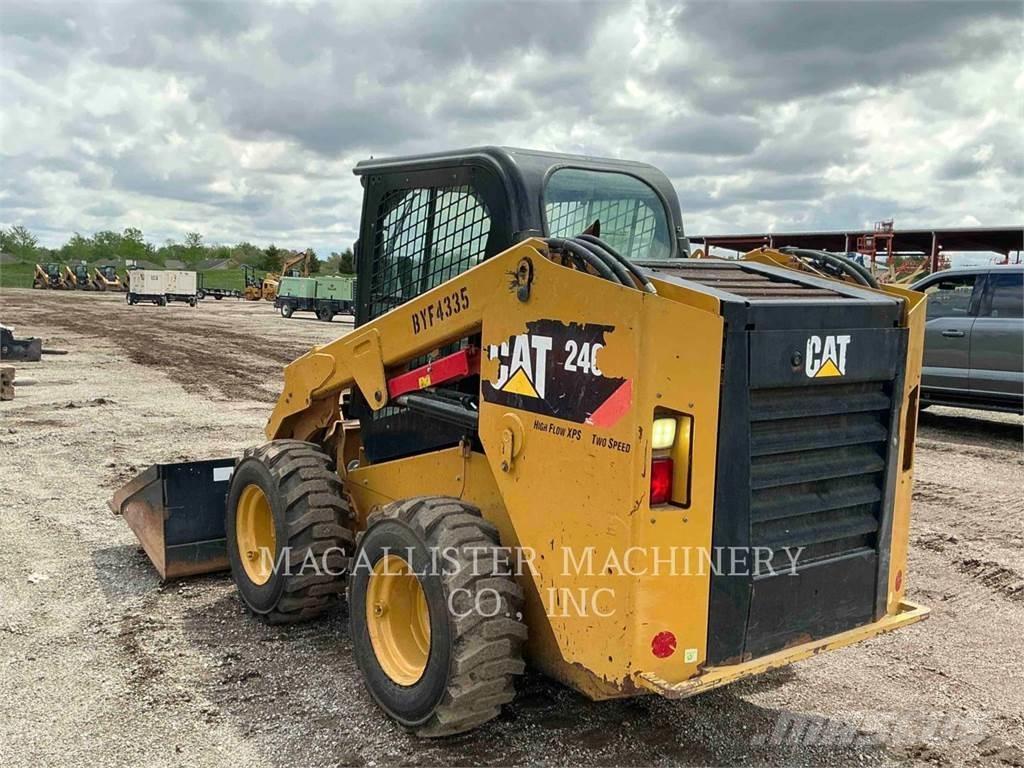 CAT 246D Mini incarcator