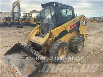 CAT 246D3 Mini incarcator