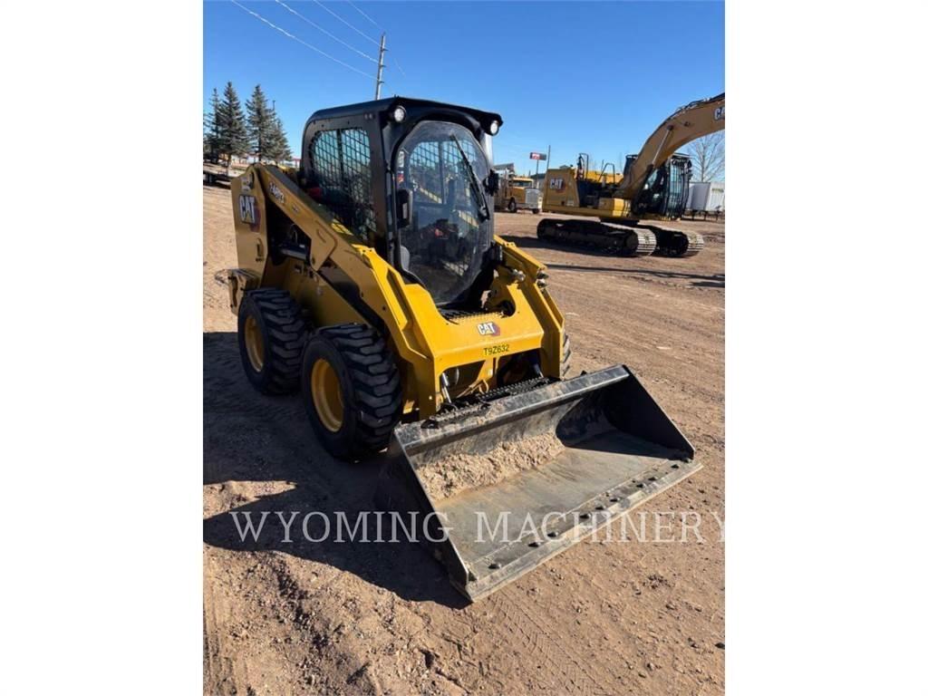 CAT 246D3 Mini incarcator