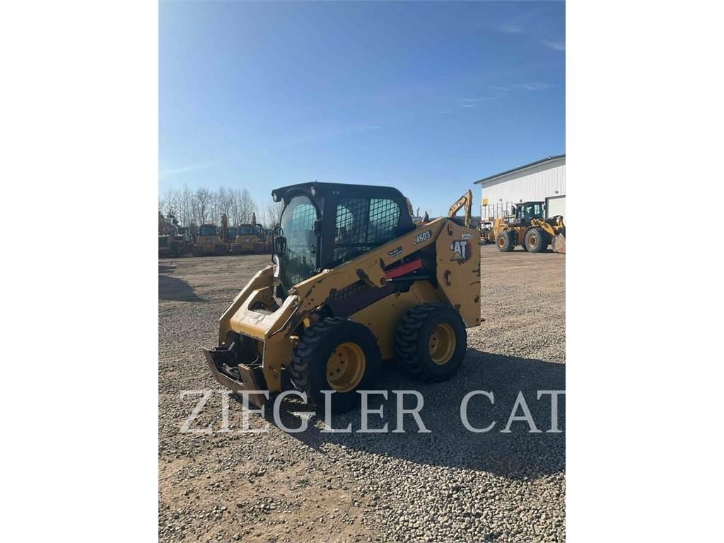 CAT 246D3 Mini incarcator