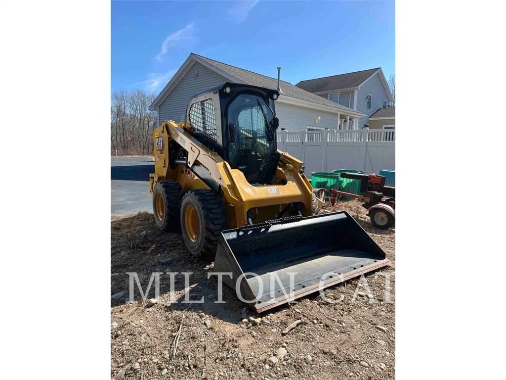 CAT 246D3 Mini incarcator