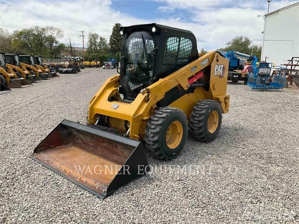 CAT 246D3 Mini incarcator