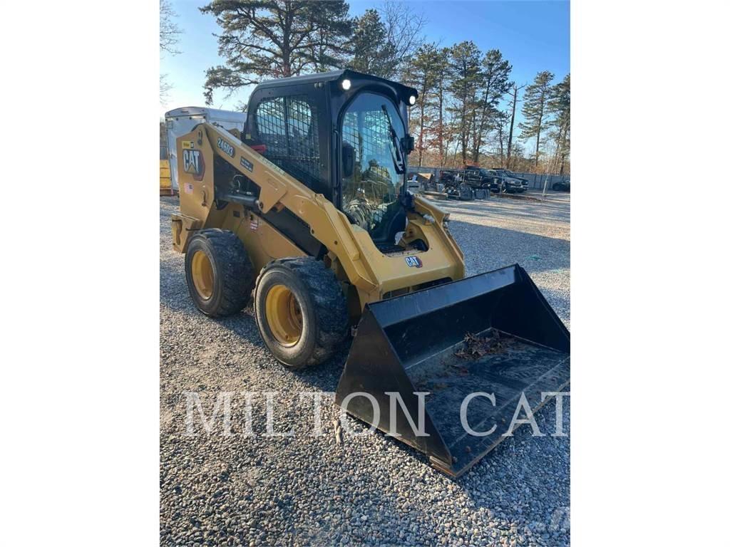 CAT 246D3 Mini incarcator
