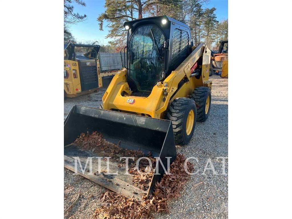 CAT 246D3 Mini incarcator
