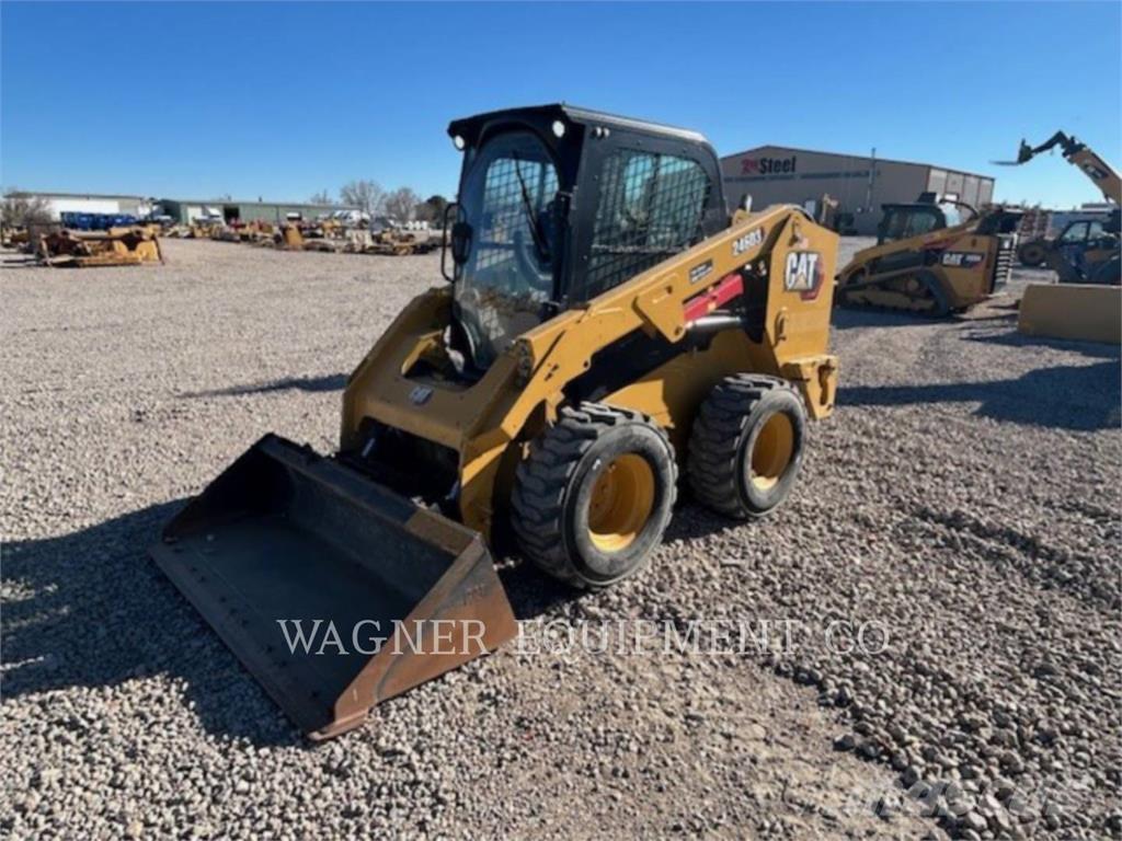 CAT 246D3 Mini incarcator