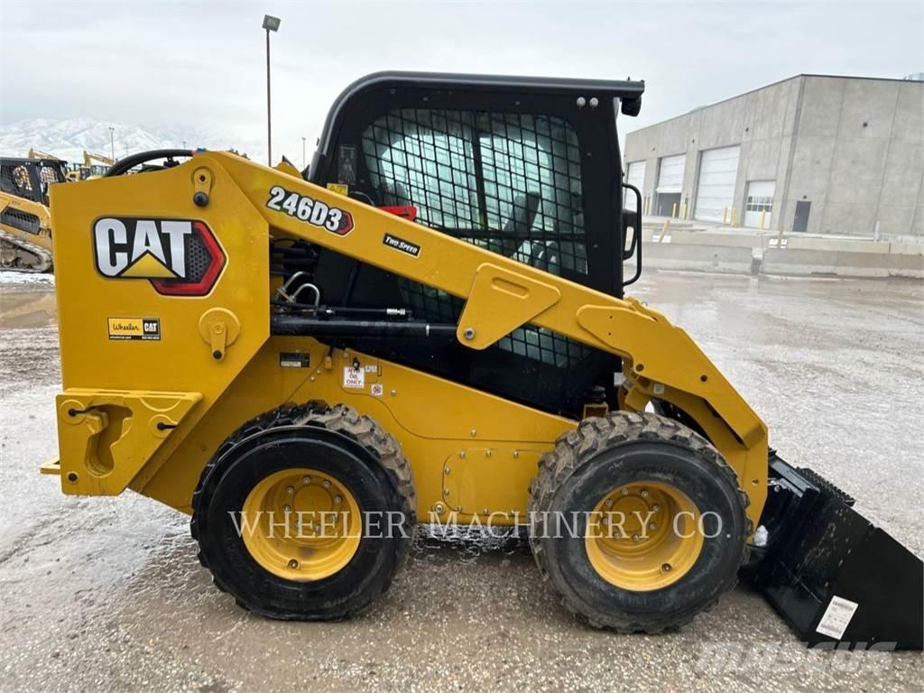 CAT 246D3 C3H2 Mini incarcator