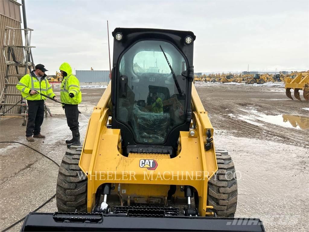 CAT 246D3 C3H2 Mini incarcator