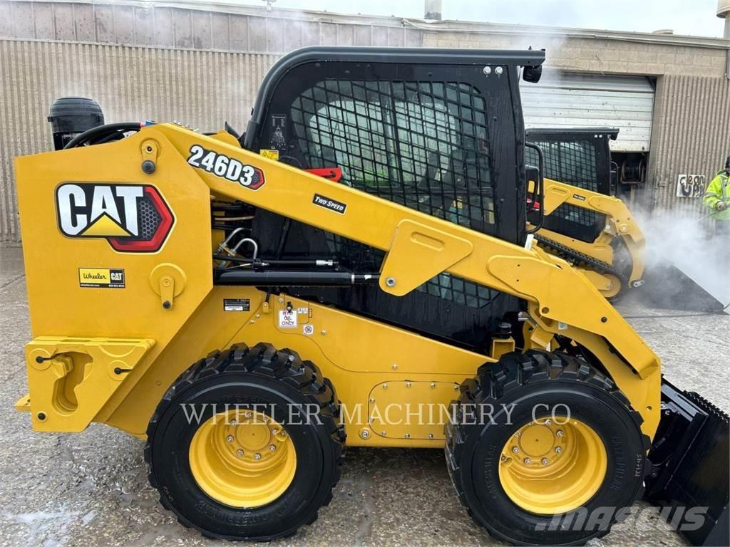 CAT 246D3 C3H2 Mini incarcator