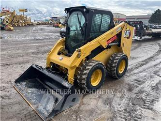 CAT 246D3 C3H2 Mini incarcator
