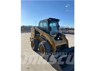CAT 246D3 C3H2 Mini incarcator