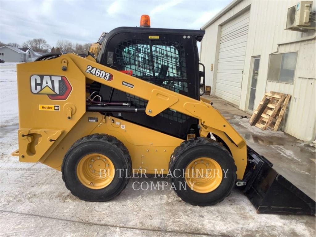 CAT 246D3 C3H2 Mini incarcator