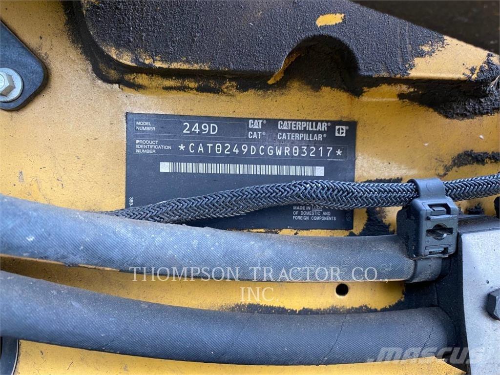CAT 249D Încarcatoare cu excavator