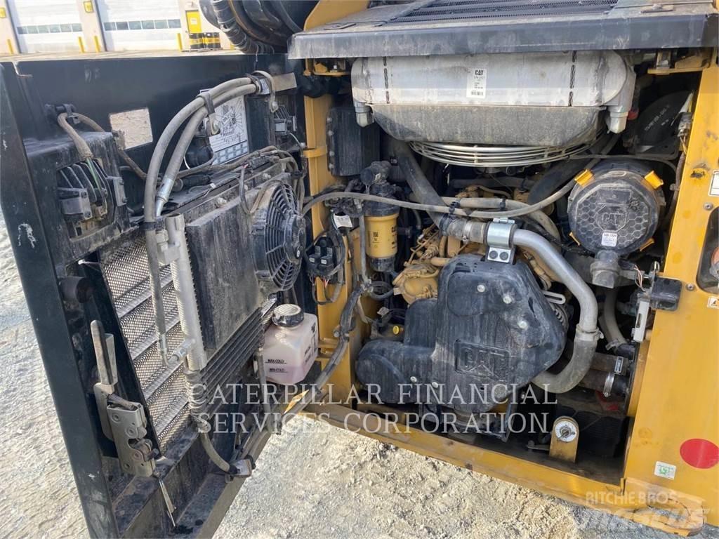 CAT 249D3 Încarcatoare cu excavator